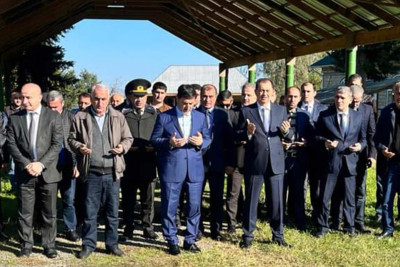 Lənkəran: icra başçısı şəhid Ülfət Babazadənin məzarını ziyarət edib