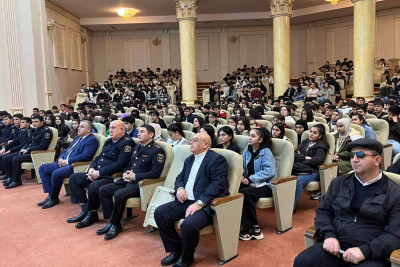 Cəlilabadda məktəblilərlə görüş keçirilib