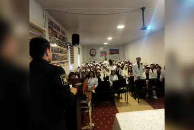 Lənkəranda şagirdlər üçün maarifləndirici tədbir keçirilib