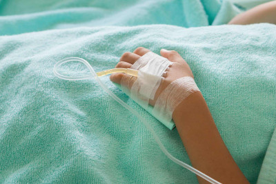 Lənkəran: naməlum şəxslər tərəfindən döyülən məktəblinin vəziyyəti orta ağırdır