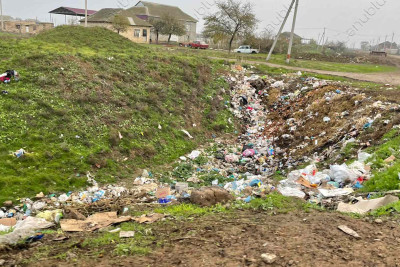 Cəlilabadda zibil qutularının olmamasının fəsadları