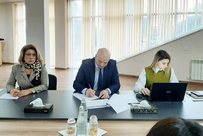 Astara: Regional Təhsil İdarəsinin müdiri vətəndaşları qəbul edib