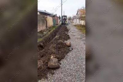 Lənkəran: sakinlərin təmir etdikləri yol yenidən qazılıb