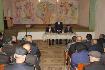 Rafiq Cəlilov Uzuntəpə kənd sakinləri ilə görüşüb