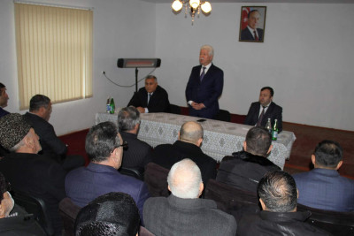 Rafiq Cəlilov vətəndaşların qayğıları ilə maraqlanıb