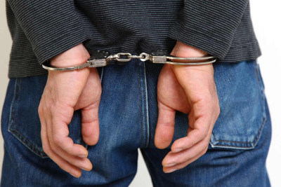 Masallı rayon sakini evlərin birindən pul oğurlayıb