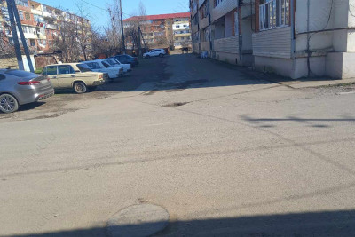 Lənkəran: bu lük avtomobillərə ziyan vurur