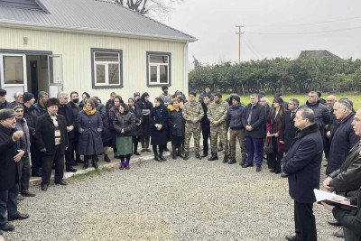 Qəzənfər Ağayev Siyatük kənd sakinləri ilə görüşüb