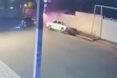 Lənkəranda qırmızı işıqda keçən sürücü qəza törədib