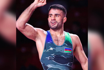 Astaralı idmançı Azərbaycanın adını ən yüksəyə daşıdı