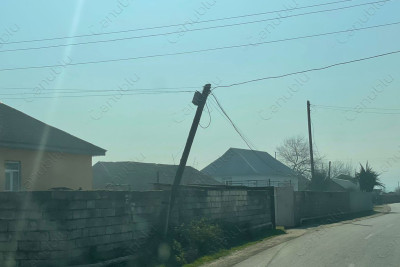 Masallıda dirək təhlükə yaradır