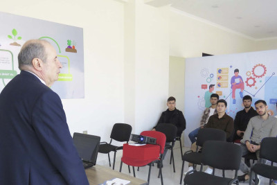 Lənkəranda gənclər üçün maarifləndirici təlim keçirilib