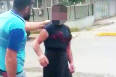 Lənkəranda ata və iki oğlu həmkəndlilərinə qadın paltarı geyindirərək şəxsiyyətini alçaldıblar