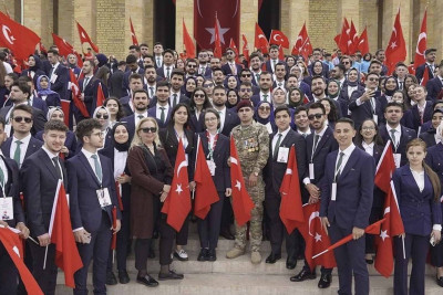 “Qardaş köməyi” layihəsi çərçivəsində 20 gənc Türkiyəyə səfər edib