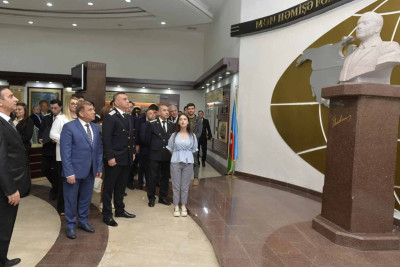 Lənkəranın bir sıra vəzifəli şəxsləri Heydər Əliyev Mərkəzi ilə tanış olublar