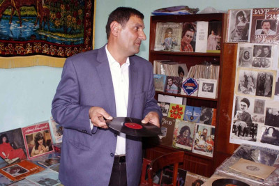 Evində nadir vallar saxlayan Lənkəran sakini - Əli Əkbərov