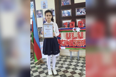 Masallılı şagirdə Kəmaləddin Heydərov tərəfindən Fəxri Fərman təqdim olunub