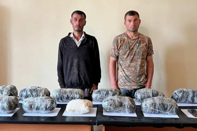 Sərhəddən 13 kiloqram narkotik vasitə keçirmək istəyən Yardımlı sakinləri saxlanılıblar