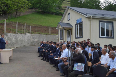 Qəzənfər Ağayev Dürriyə kəndində səyyar qəbul-görüş keçirib