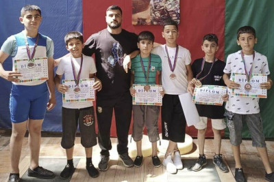 Cəlilabadda ağır atletika üzrə yarış keçirilib