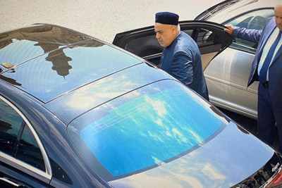 Mənsimovun atasının yasına şeyx də gəlib