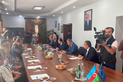 Taleh Qaraşov Avropa İttifaqı ölkələrinin səfirlərini qəbul edib
