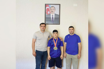 Avropa çempionatında üç qızıl medal qazanan Hüseyn Heydərovla görüş keçirilib