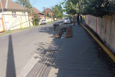 Lənkəranın bu küçəsində xəndəklərin üstü örtülüb