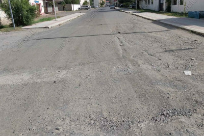 Lənkəranda daha bir küçə qazıldıqdan sonra yararsız hala düşüb