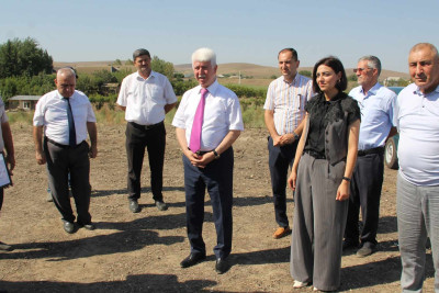 Cəlilabad: Rafiq Cəlilov arxeoloji qazıntı işləri ilə tanış olub