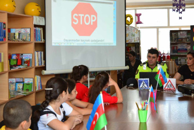 Astarada “Yol hərəkəti qaydaları və nişanlarını bilməliyik” mövzusunda tədbir baş tutub