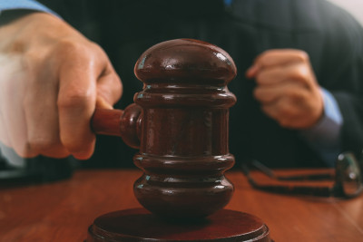 Cəlilabadda nişanlı qızı qaçıran əmioğlulara hökm oxundu
