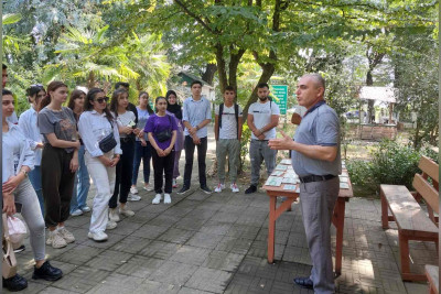 Lənkəranda Hirkan Milli Parkının Dəmirağac gəzinti marşrutu üzrə yürüş təşkil edilib