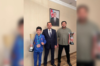 Taleh Qaraşov 13 yaşlı Nizami Əliyevi qəbul edib