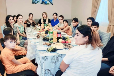 Lənkəranda xüsusi qayğıya ehtiyacı olan uşaqlar ziyarət olunublar