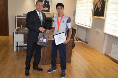 Qəzənfər Ağayev Dünya çempionunu qəbul edib