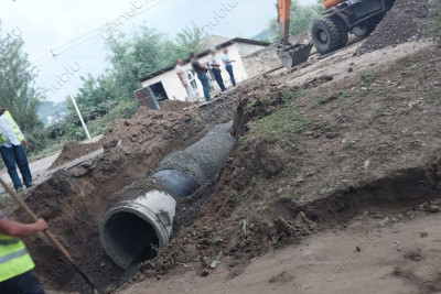 Astarada yeraltı borular yenilənir