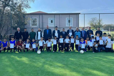 Cəlilabadda məktəblilər arasında minifutbol turniri keçirilib