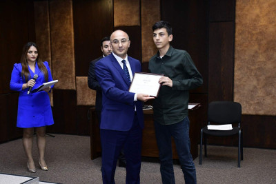 İki şagirdimiz statistik olimpiadanın finalında qalib olublar