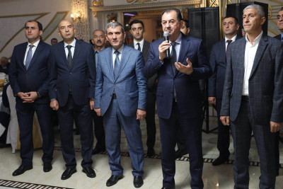 Taleh Qaraşov şəhid qardaşının toyunda iştirak edib