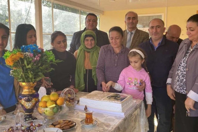 Bu gün şəhid Vüsal Kazımovun anasının doğum günüdür