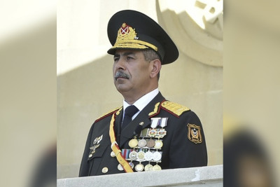 Müdafiə naziri Zakir Həsənov “Qarabağ” ordeni ilə təltif edilib