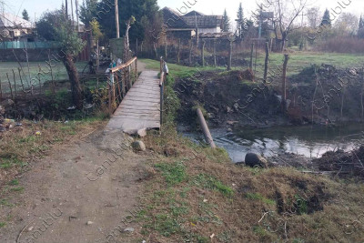 Astarada bu məktəbin şagirdləri yoldan əziyyət çəkirlər