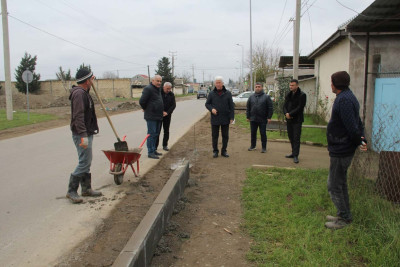 Rafiq Cəlilov rayonda aparılan abadlıq-quruculuq işləri ilə tanış olub