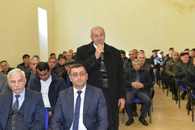 Taleh Qaraşov Vilvan kənd sakinlərini qəbul edib