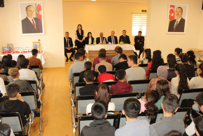 Cəlilabadda "Erkən nikahlar ailə dəyərlərinə xələl gətirir” adlı tədbir keçirilib