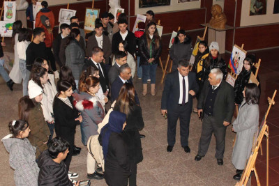 Cəlilabadda gənclərin rəsm və əl işlərindən ibarət sərgi keçirilib
