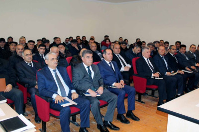 Araz Əhmədov Qodman əhalisini dinləyib