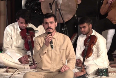 Hindistanda keçirilən Beynəlxalq festivalda İlkin Dövlətov ölkəmizi təmsil edib