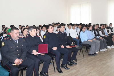 Lənkəranda “Narkomaniya və erkən nikahlara yox deyək!” adlı görüş keçirilib